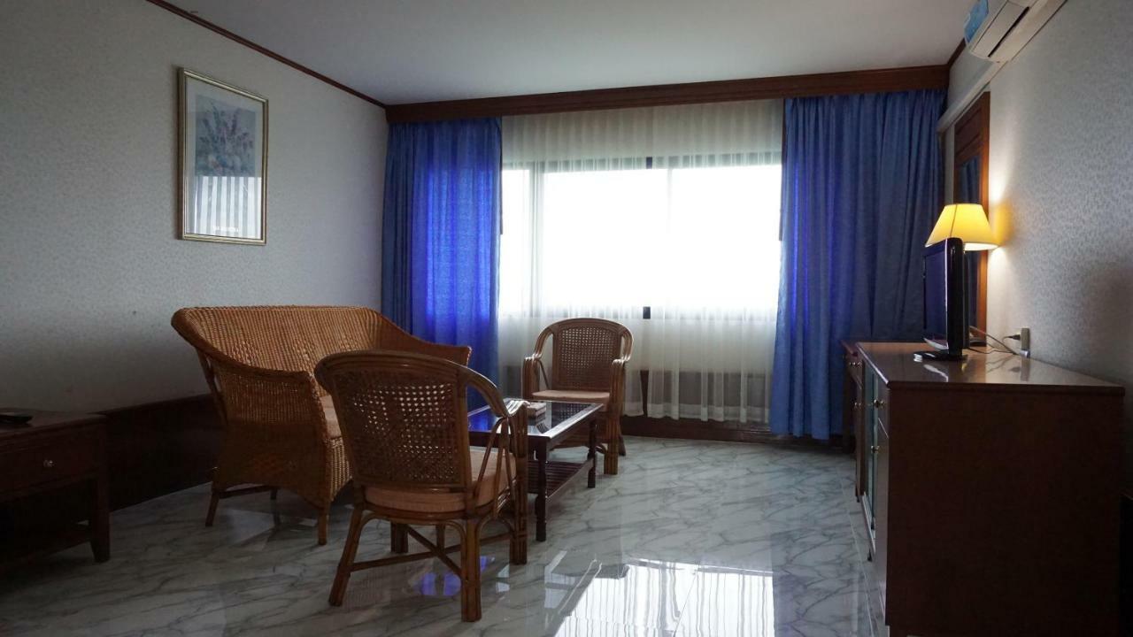 Wattana Park Hotel Trang Eksteriør bilde